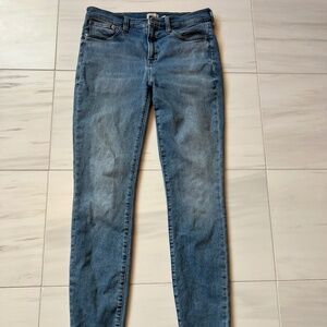 J Crew 9" Toothpick 28T